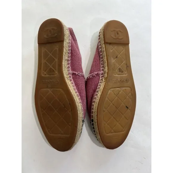 CHANEL Linen CC Espadrilles in Pink - Picture 6 of 7